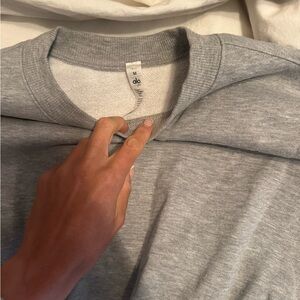 ALO Yoga women's  Gray Sweater